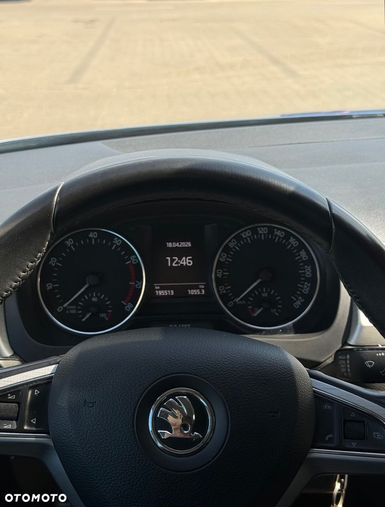 Skoda RAPID 1.2 TSI Ambition - 14