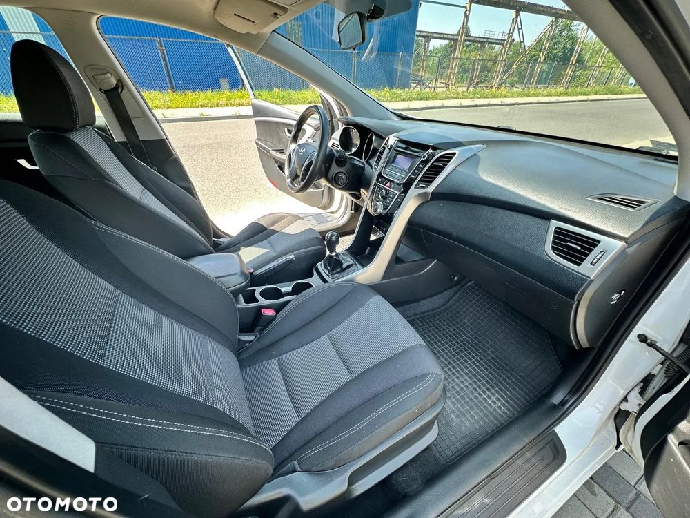 Hyundai i30 1.4 CRDi Classic - 6