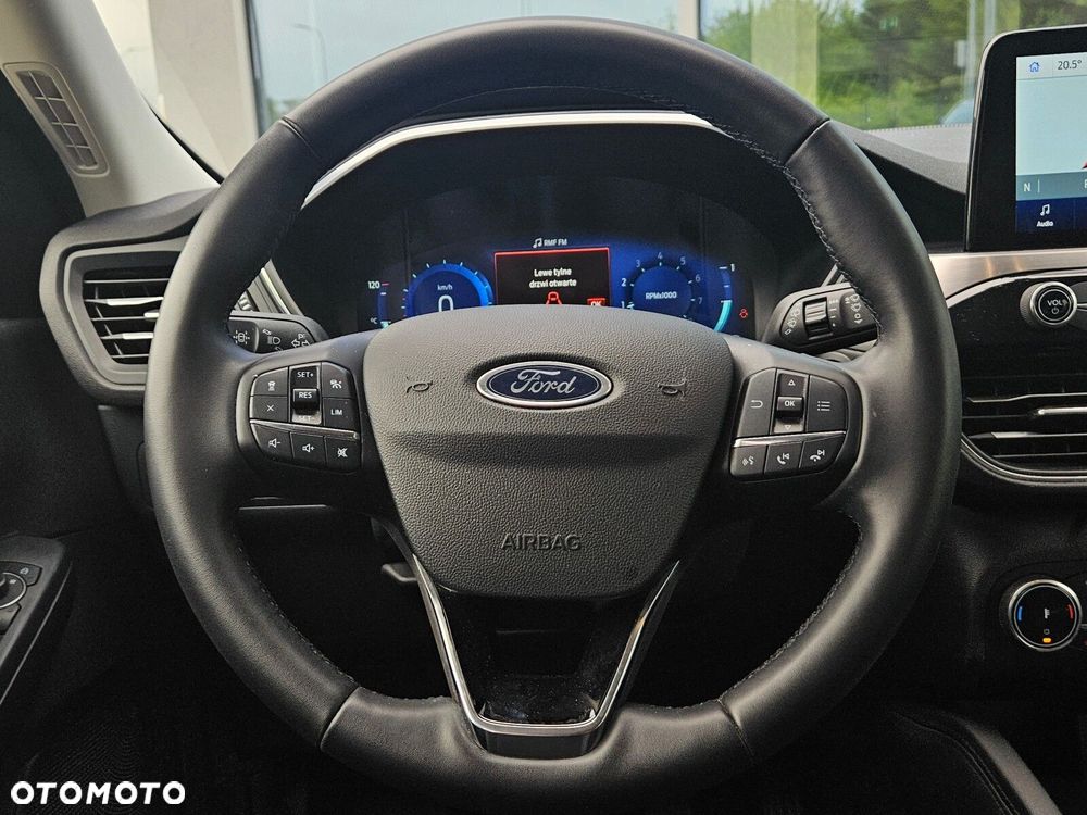Ford Kuga - 12