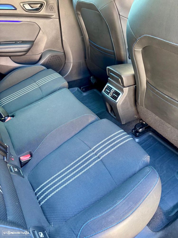 Renault Mégane Sport Tourer 1.2 TCE GT Line - 18