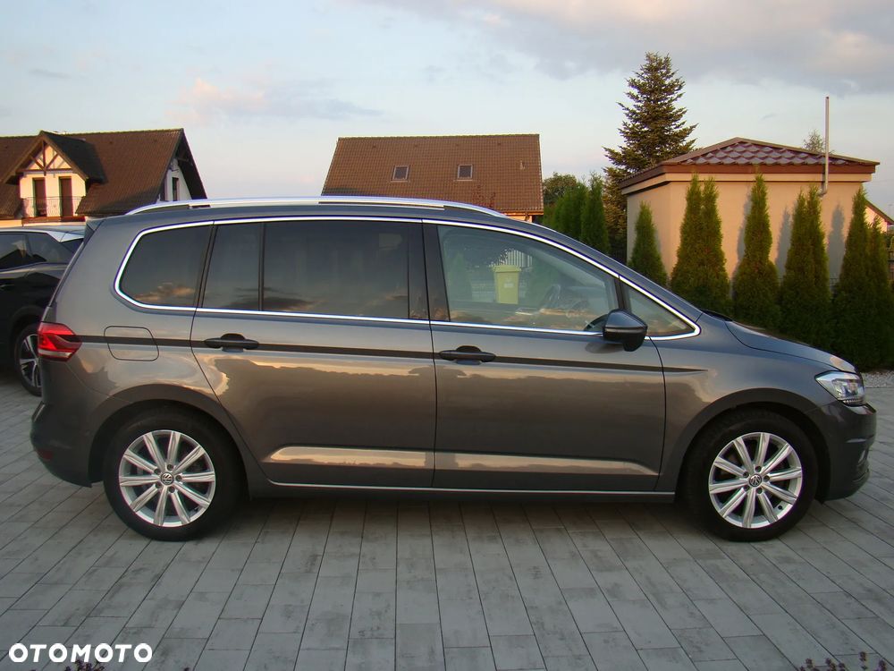 Volkswagen Touran 2.0 TDI SCR Highline - 14