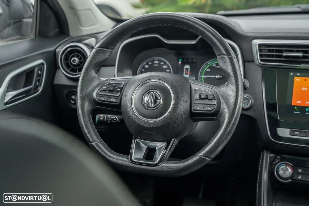 MG ZS Luxury - 11
