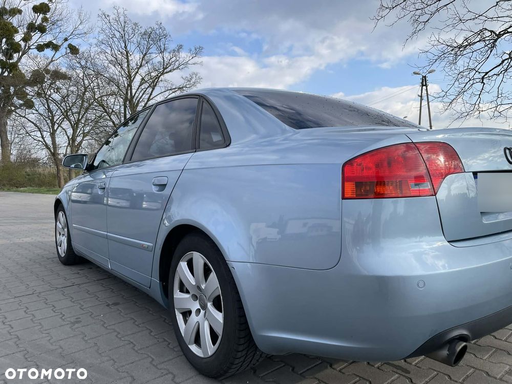 Audi A4 Avant - 6
