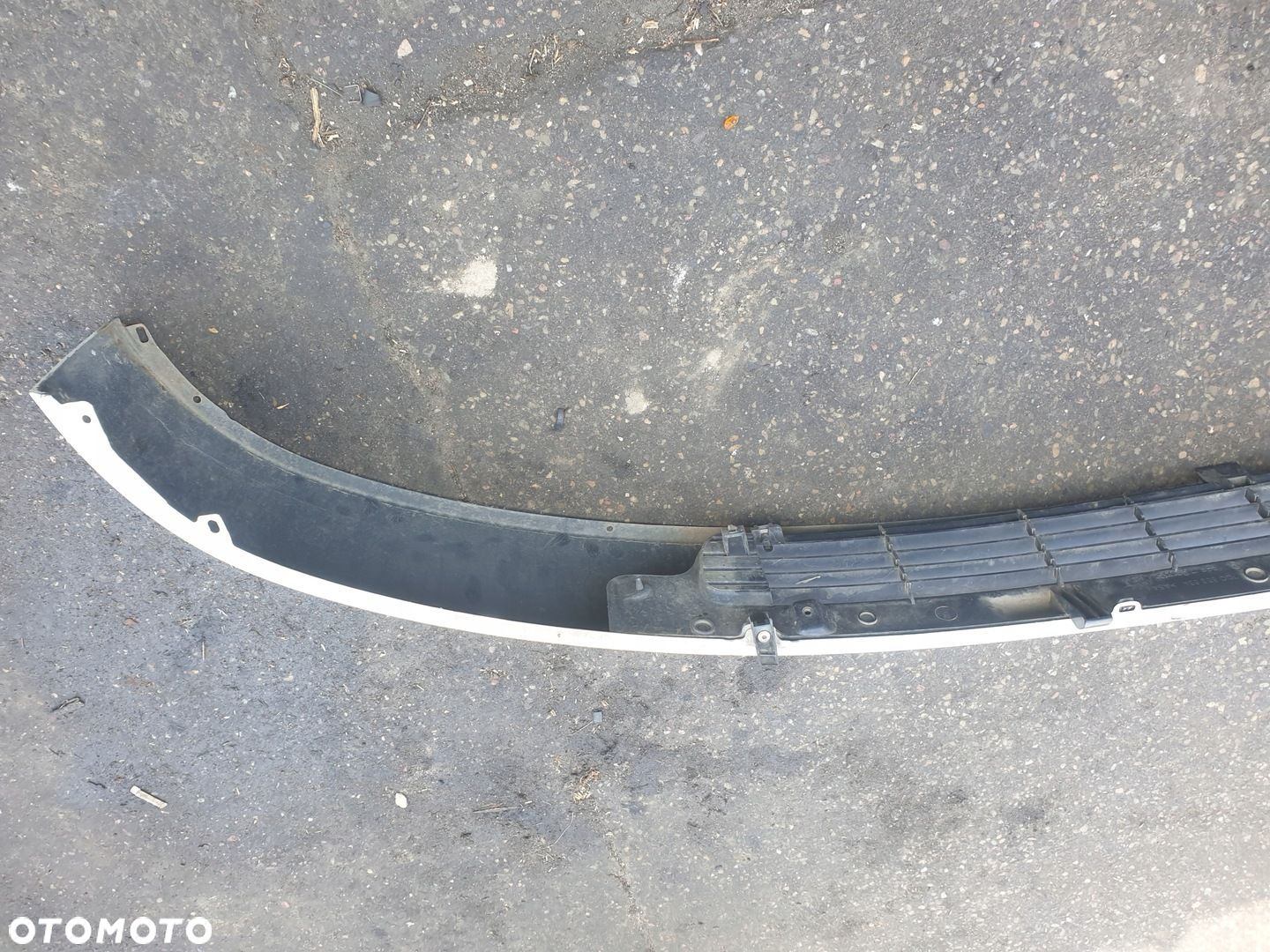 GRILL ATRAPA VW T4 LIFT - 8