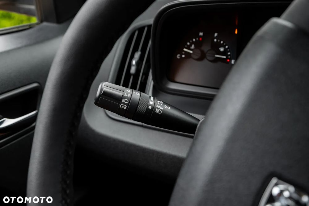 Dodge Journey 2.0 CRD Cool Family - 26