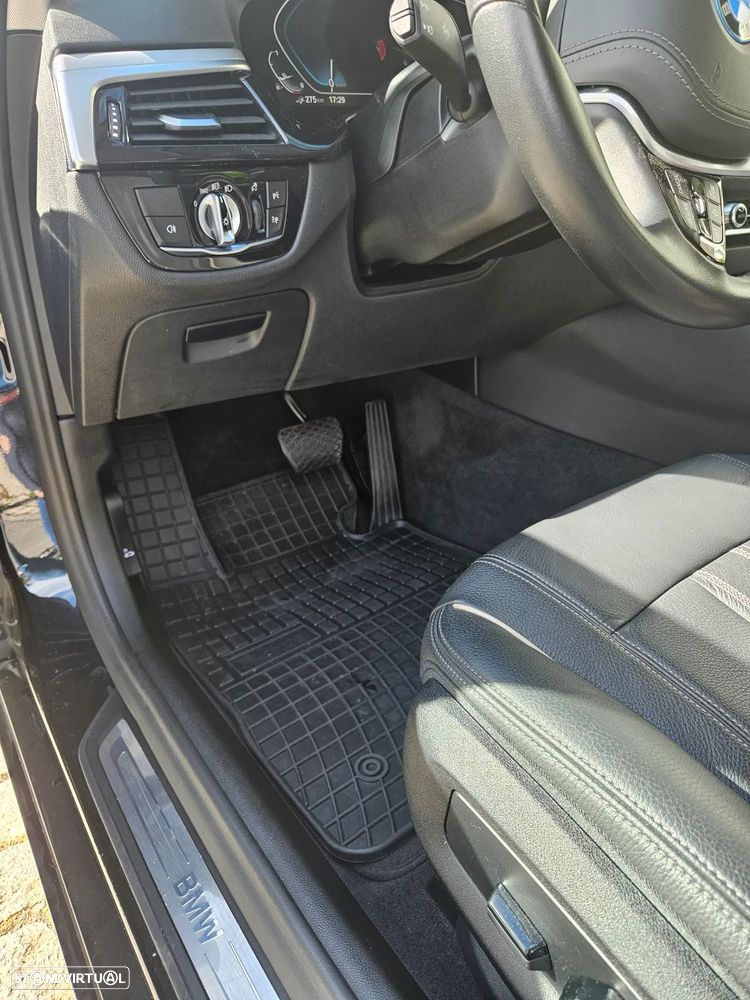 BMW 520 e Line Luxury - 45
