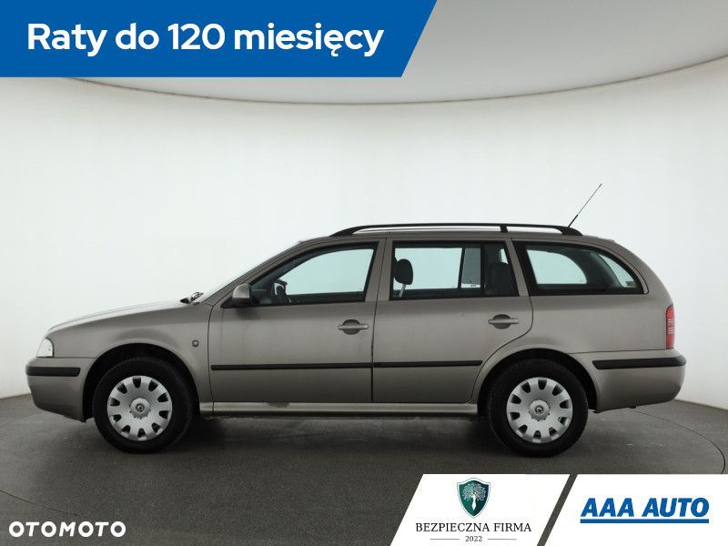 Skoda Octavia - 4