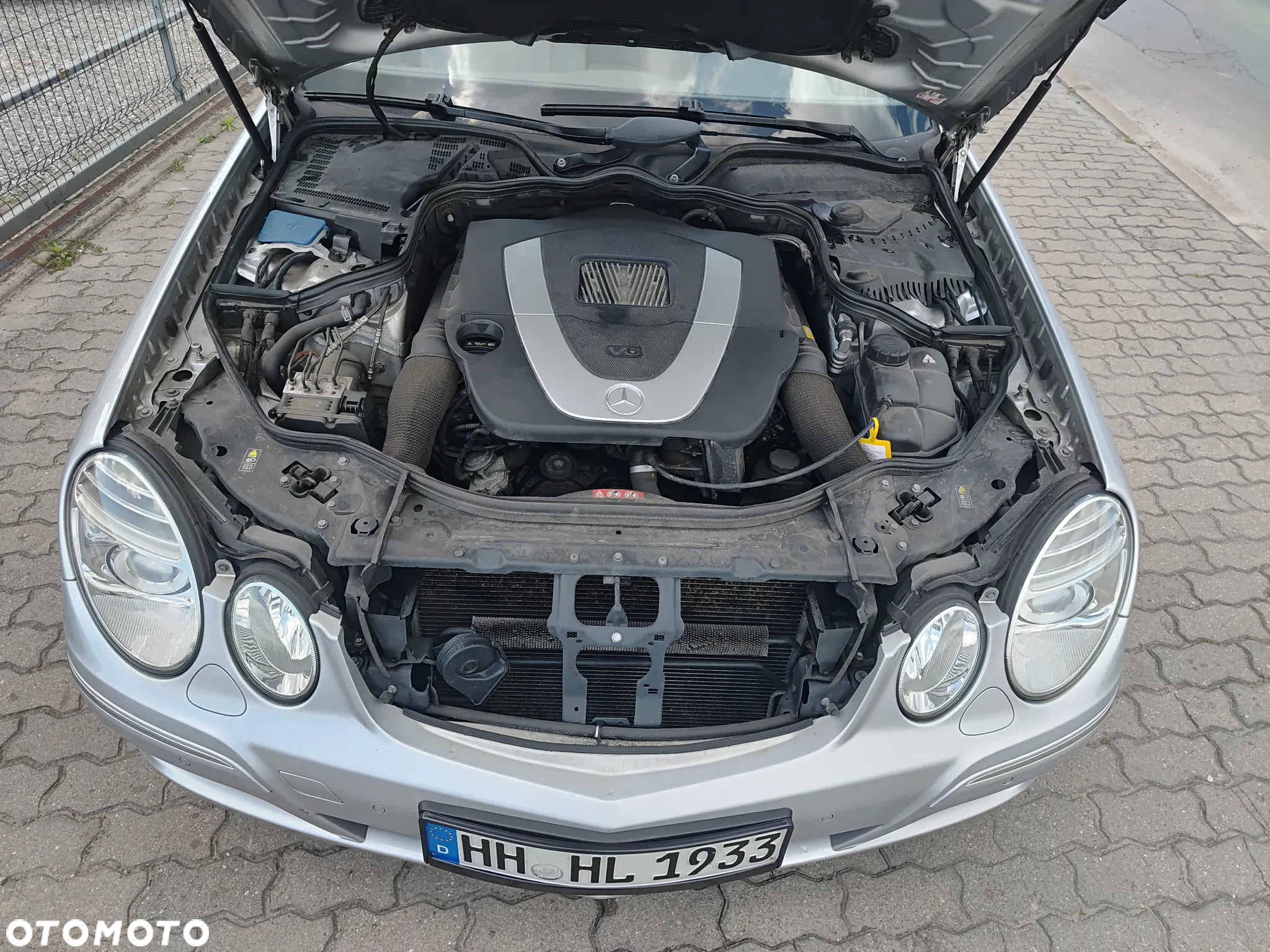 Mercedes-Benz Klasa E 300 Elegance - 22