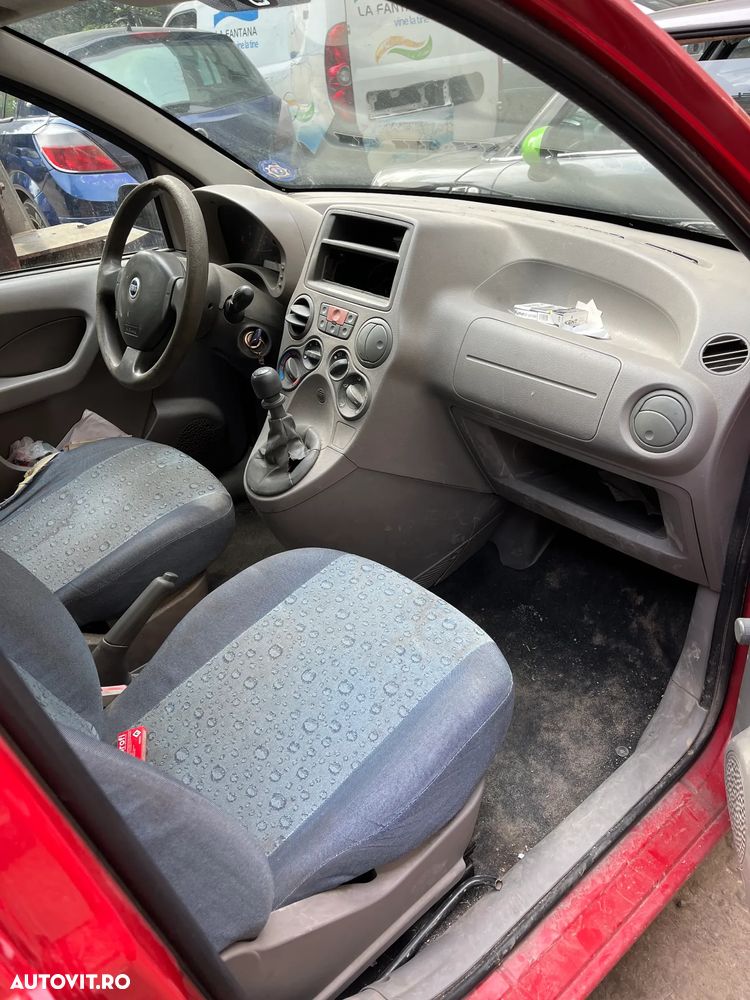 Dezmembrez Fiat Panda 2005 rosu benzina - 5