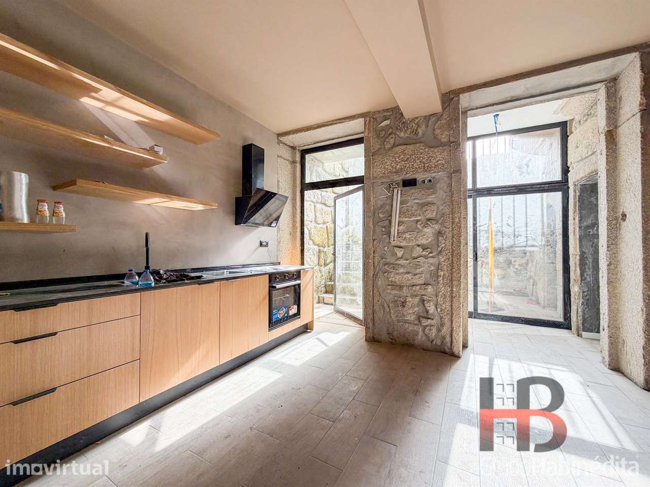 Apartamento T0 Venda em Bonfim,Porto - Grande imagem: 2/11