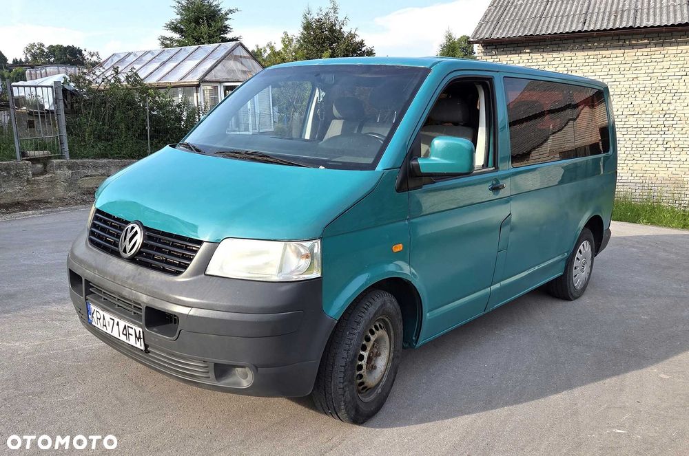 Volkswagen Transporter - 2
