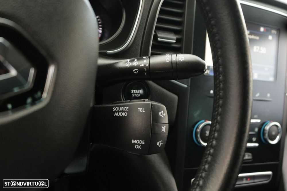 Renault Mégane Sport Tourer 1.5 Blue dCi Limited EDC - 31
