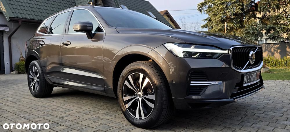 Volvo XC 60 B4 D Geartronic Momentum Pro - 9