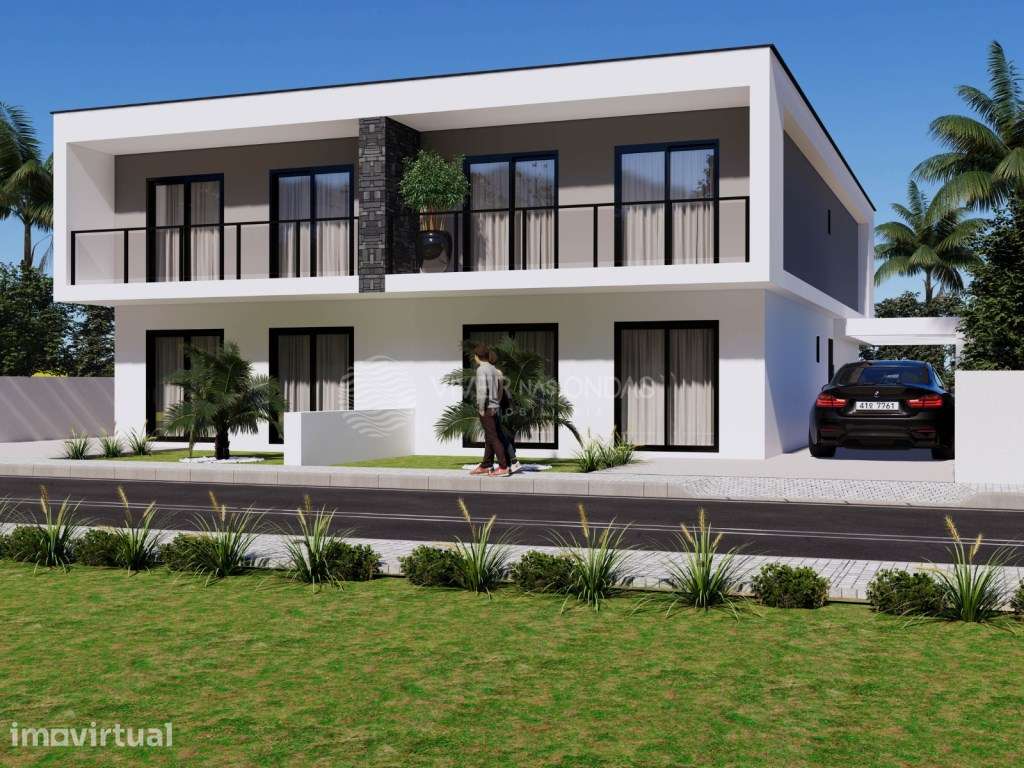 PRONTA A ESCRITURAR - Moradia Geminada T4 - 3 Suítes, Piscina e Gar... - Grande imagem: 2/44