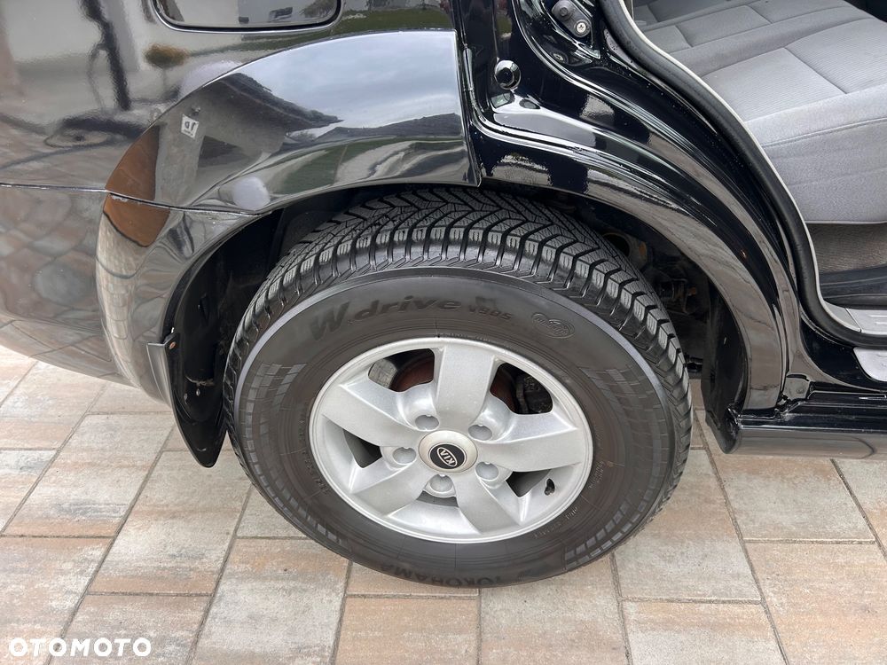 Kia Sorento 2.5 CRDi Escape + - 13