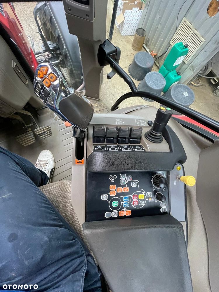 Case IH 125 Maxxum Traktor 4x4 Super Stan - 7