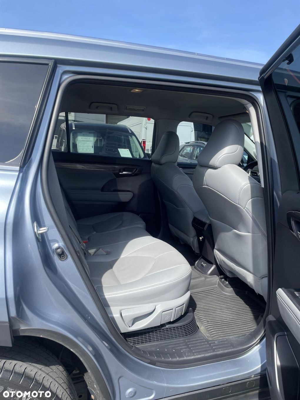 Toyota Highlander - 14