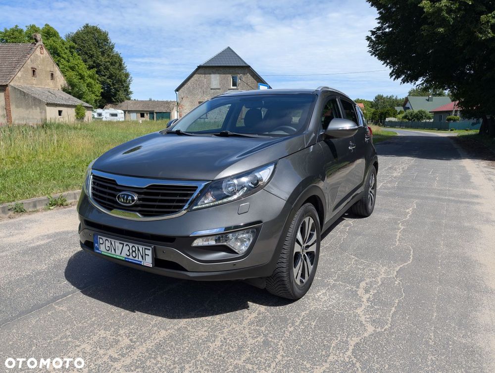 Kia Sportage 1.7 CRDI 2WD ISG Dream-Team Edition - 4