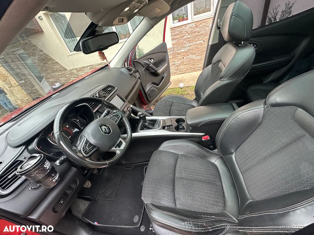 Renault Kadjar 1.2 TCe Intens - 1