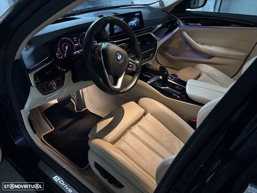 BMW 530 e iPerformance Line Luxury - 5