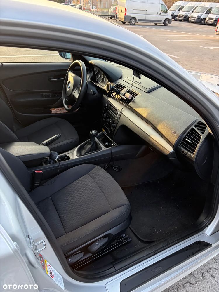 BMW Seria 1 - 14