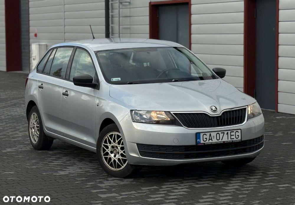 Skoda RAPID - 11