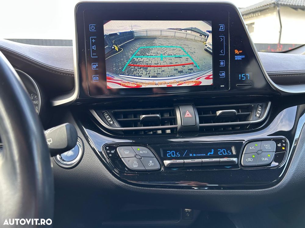 Toyota C-HR Hybrid Style - 7