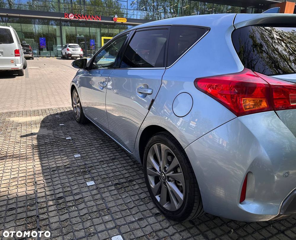 Toyota Auris - 7
