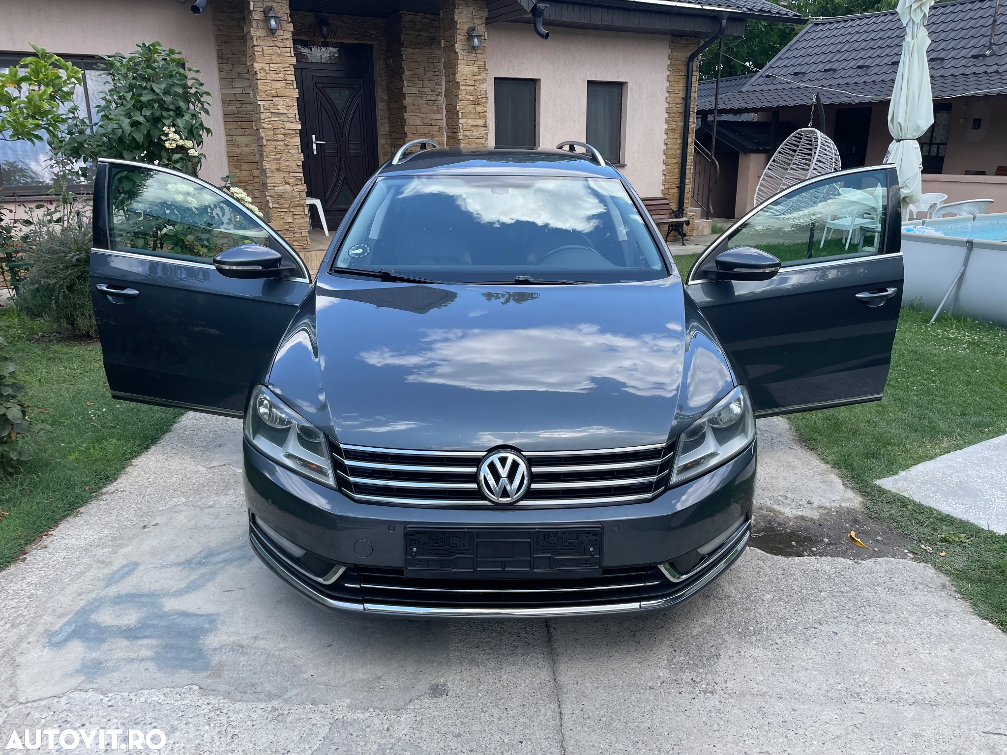 Volkswagen Passat - 10