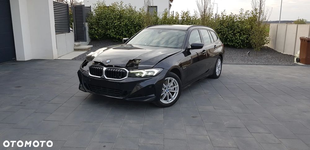 BMW Seria 3 320e M Sport - 1