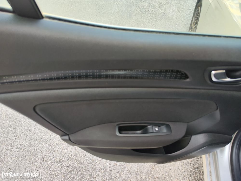 Renault Mégane 1.5 dCi Zen - 19