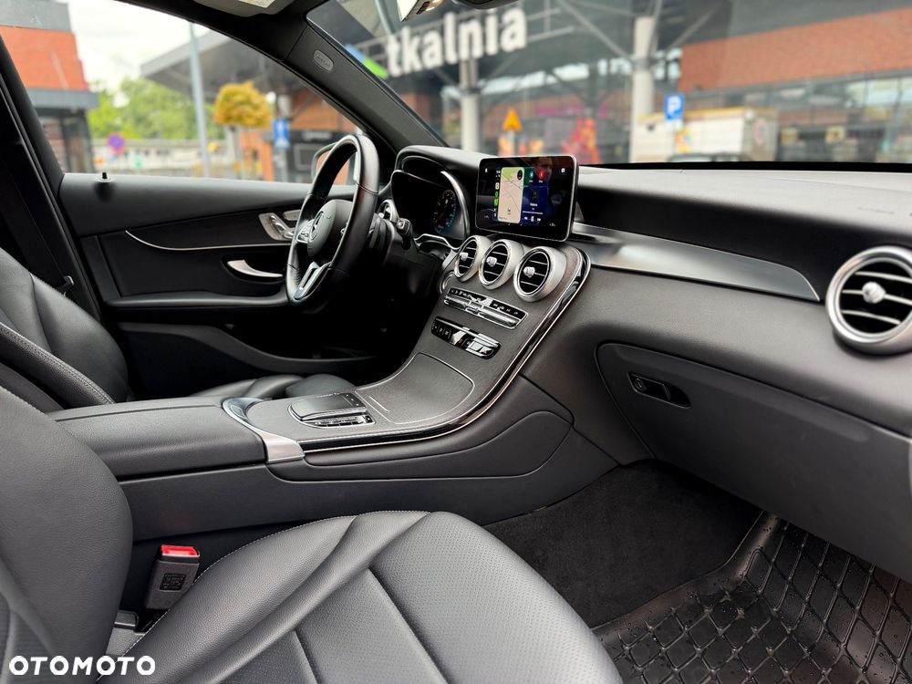 Mercedes-Benz GLC 300 4-Matic - 21
