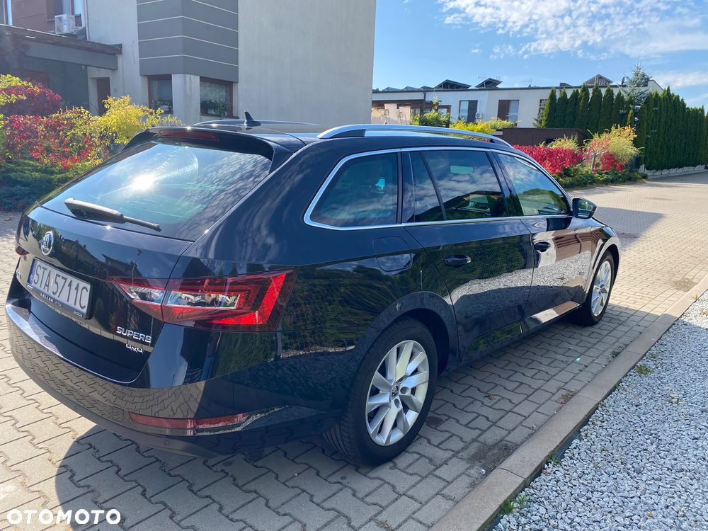 Skoda Superb 2.0 TDI 4x4 Style DSG - 5
