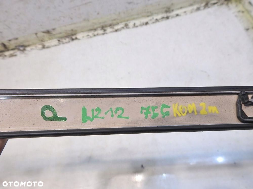 LISTWA DACHOWA DACHU PRAWA MERCEDES W212 KOMBI A2126901462 - 2