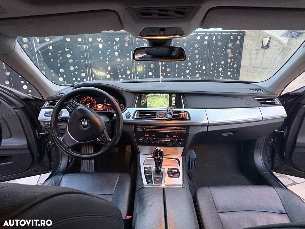 BMW Seria 7 730d BluePerformance Edition Exclusive - 7