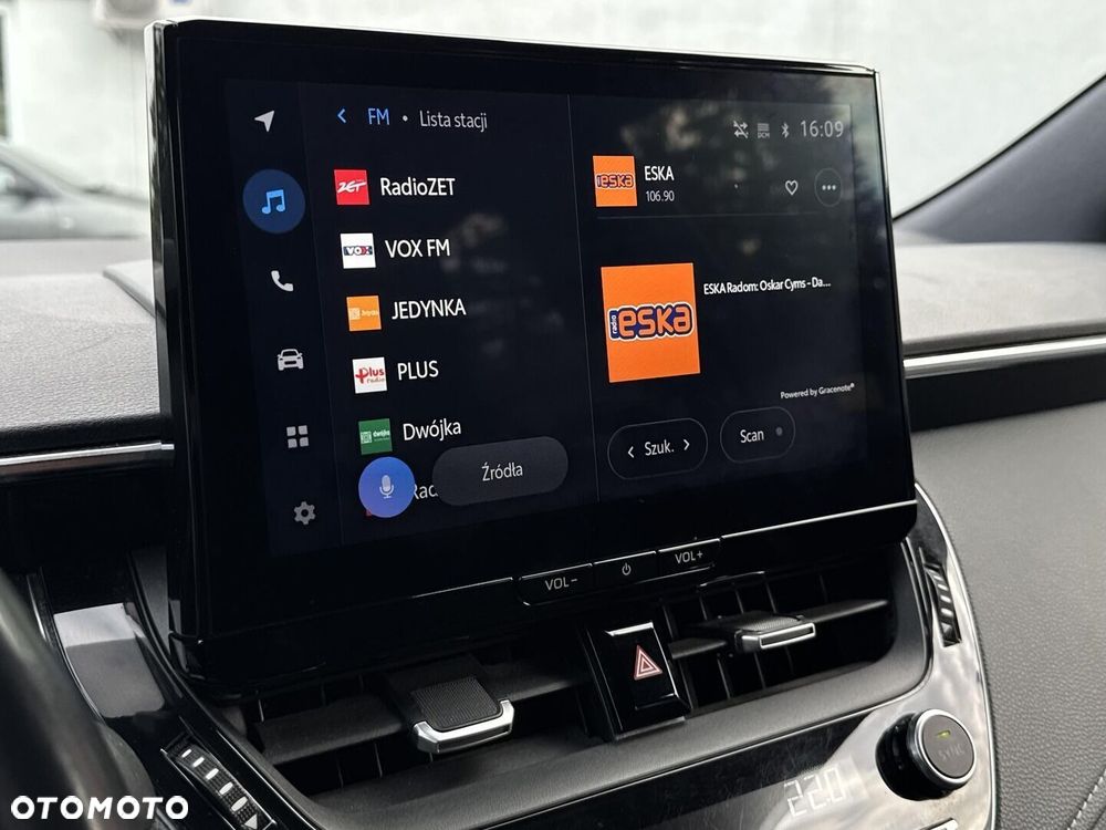 Toyota Corolla 1.8 Hybrid Comfort - 23