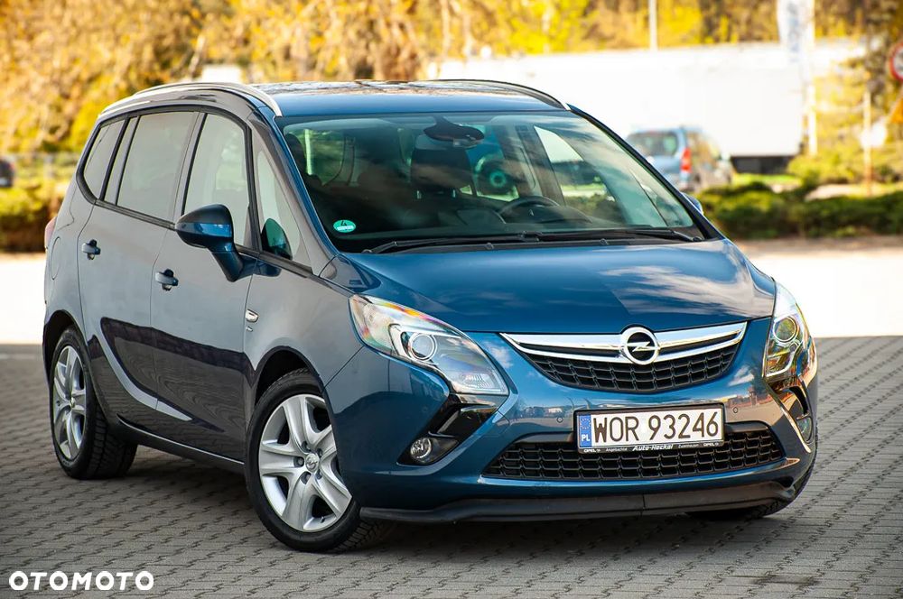 Opel Zafira 2.0 D (CDTI ecoFLEX) Start/Stop Active - 14