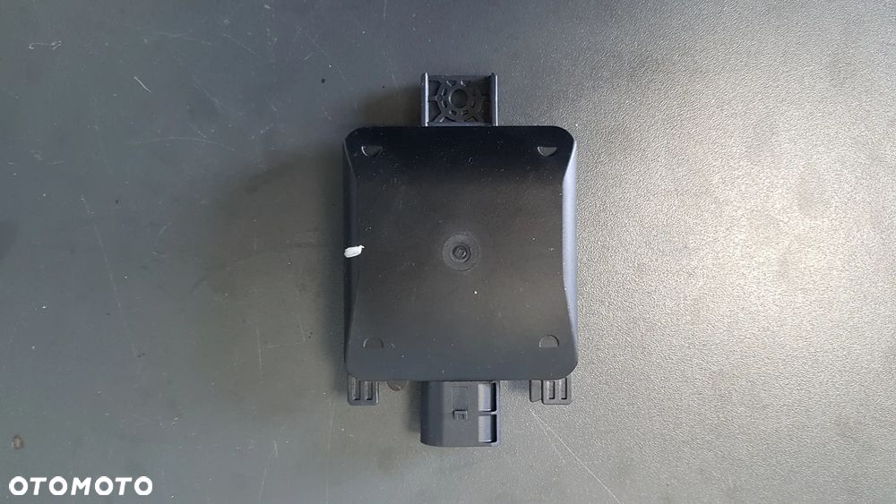 SKODA OCTAVIA IV RADAR DISTRONIC SENSOR ACC 2Q0907686D - 2