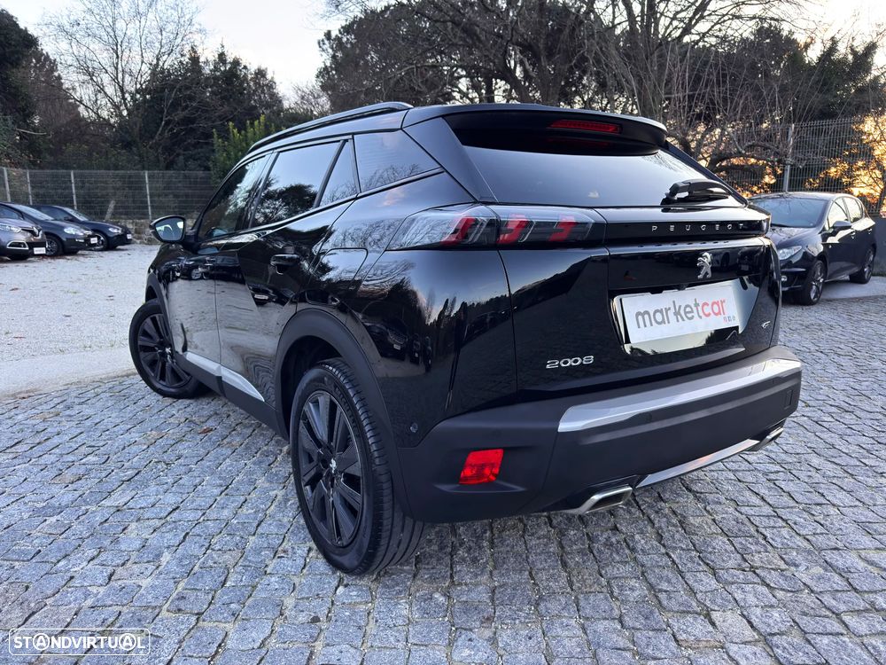 Peugeot 2008 1.2 PureTech GT Pack EAT8 - 12