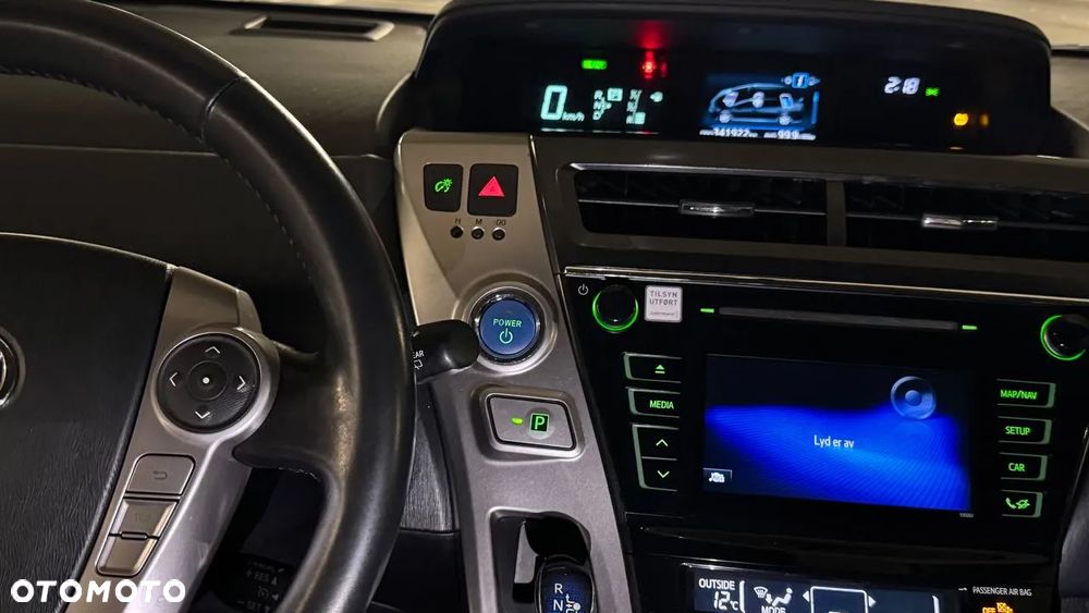 Toyota Prius+ (Hybrid) Executive - 12