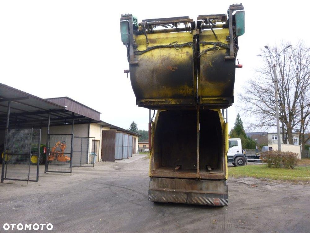 Mercedes-Benz Econic - 20