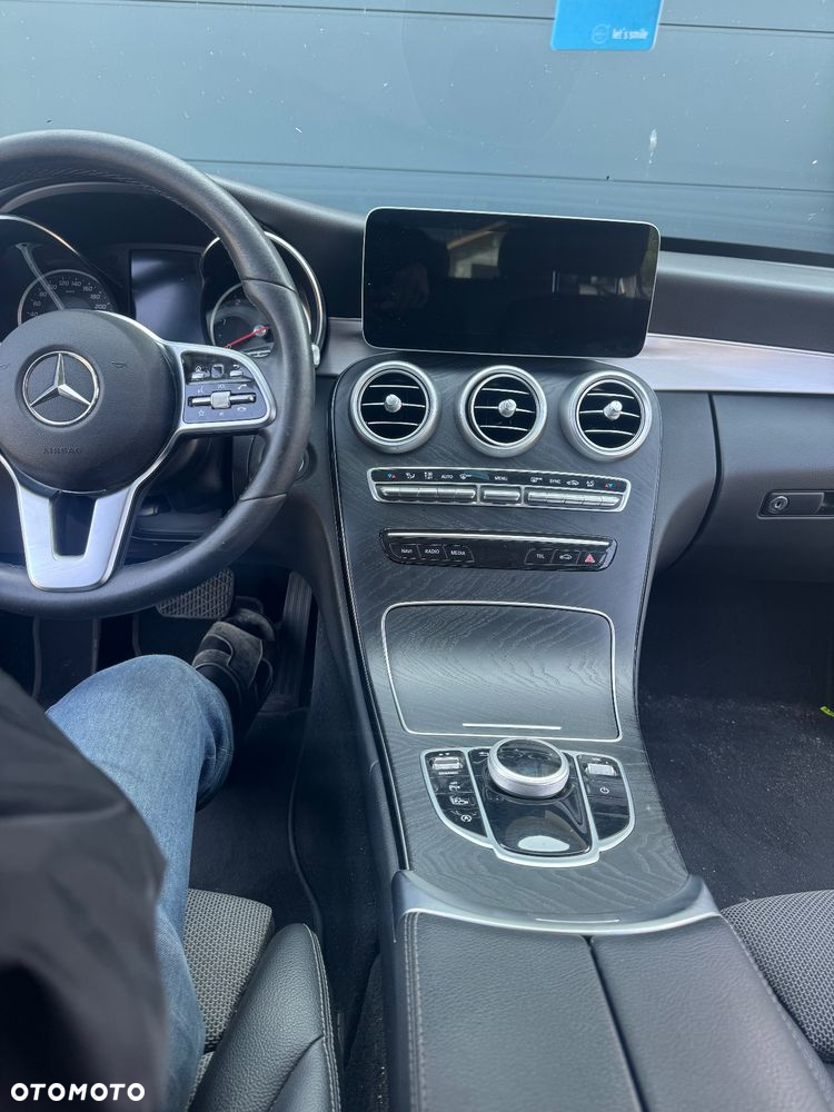 Mercedes-Benz Klasa C 220 d 9G-TRONIC - 8