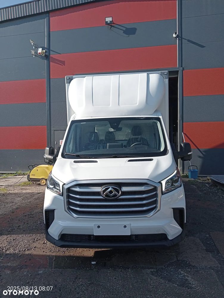 Maxus Deliver 9 - 12