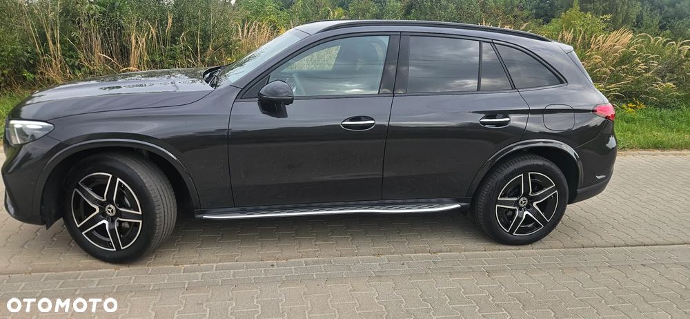Mercedes-Benz GLC 300 e 4Matic 9G-TRONIC Edition AMG Line - 3