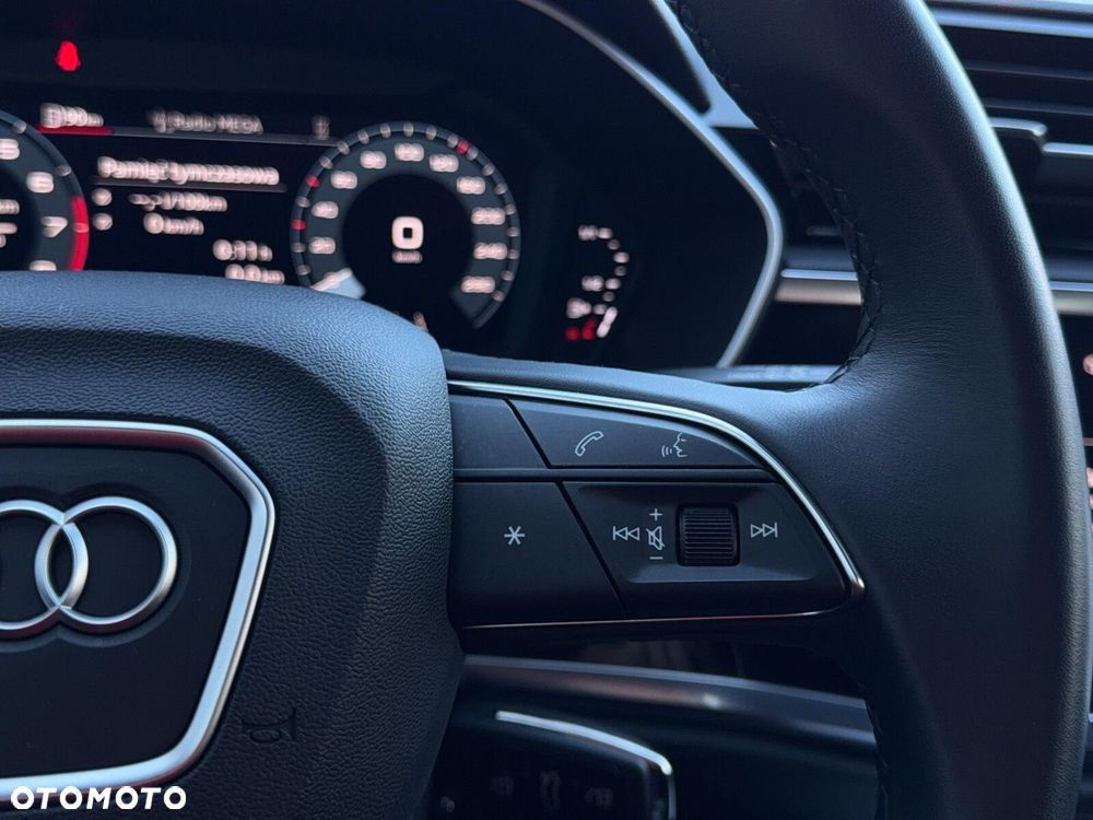 Audi Q3 Sportback - 21