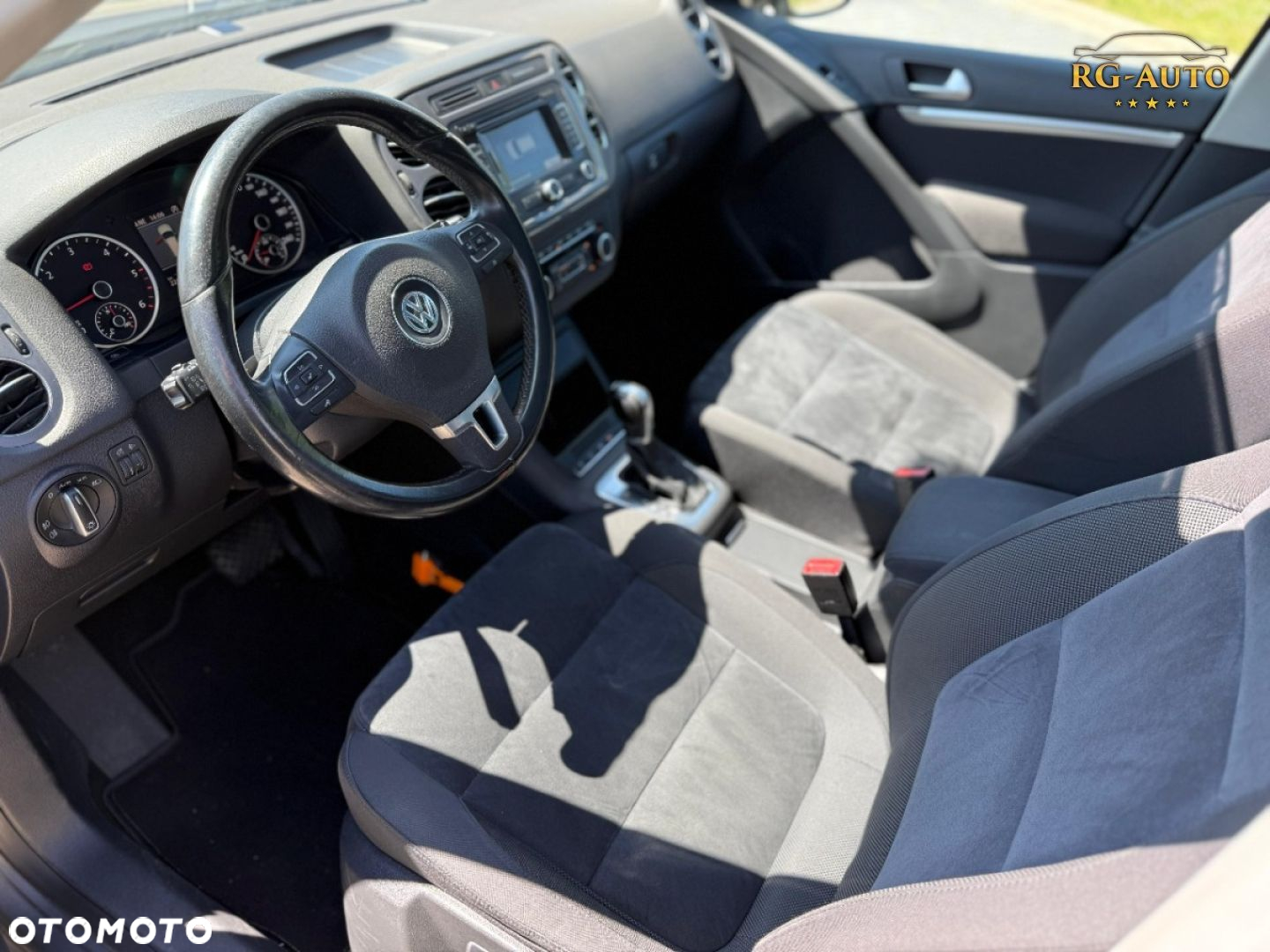 Volkswagen Tiguan - 14