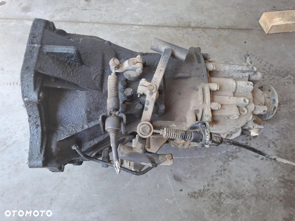 SKRZYNIA BIEGÓW IVECO DAILY 2,8 HPI 99-06 6B 6 BIEGÓW