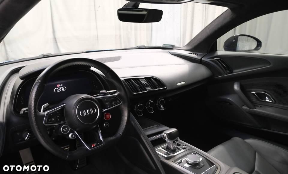 Audi R8 Coupé V10 plus 5.2 FSI quattro S tronic - 5