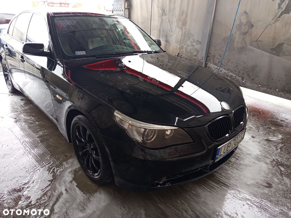 BMW Seria 5 525i - 4