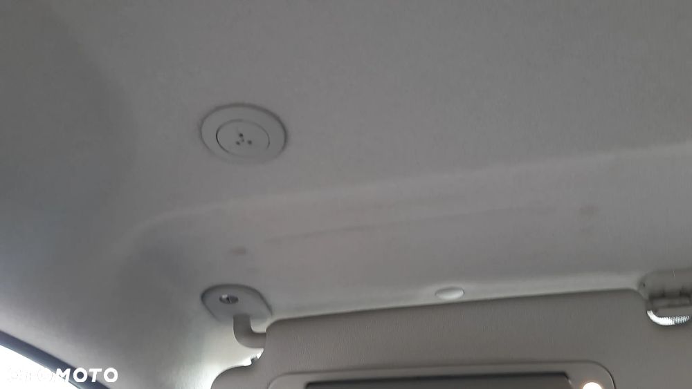 Kia Picanto 1.0 Fifa World Cup Edition - 26